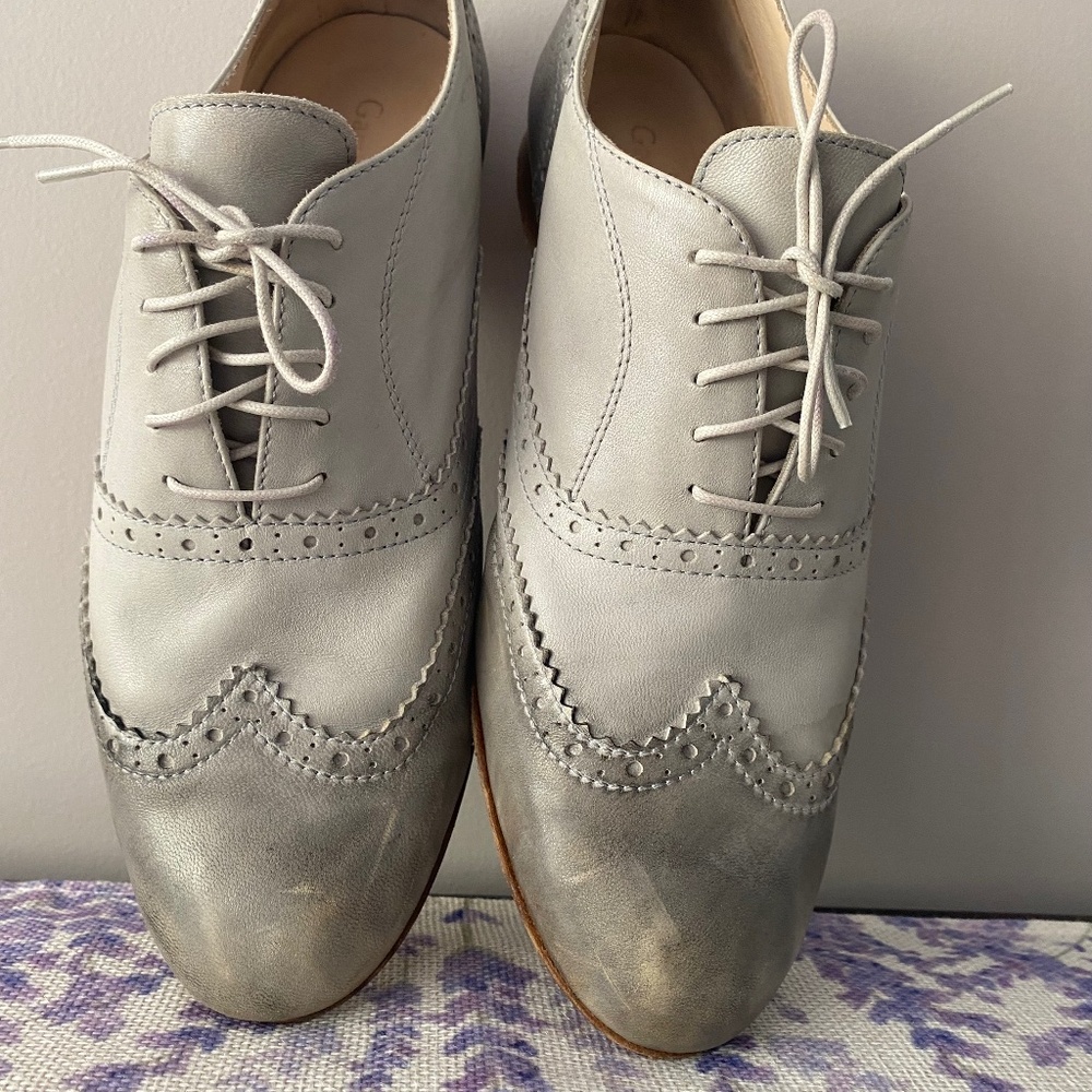 LAST CALL: Garnet Hill Felisa Soft Gray Leather Wing Tip Oxfords Shoes Size 8